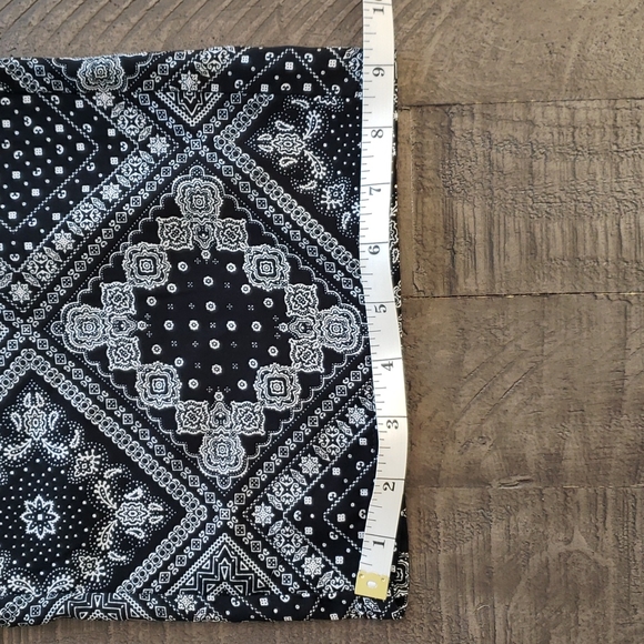 GU - Draw string pants - Picture 6 of 7